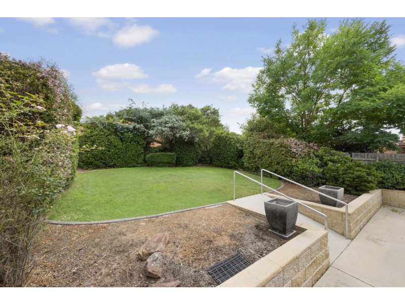 11 Saxby Close, Amaroo ACT 2914