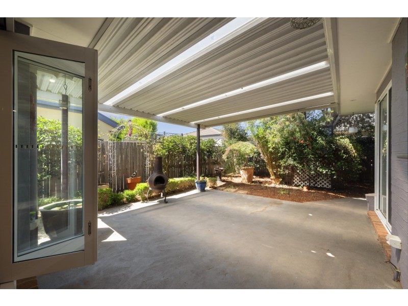 9 Flos Greig Street, Watson ACT 2602