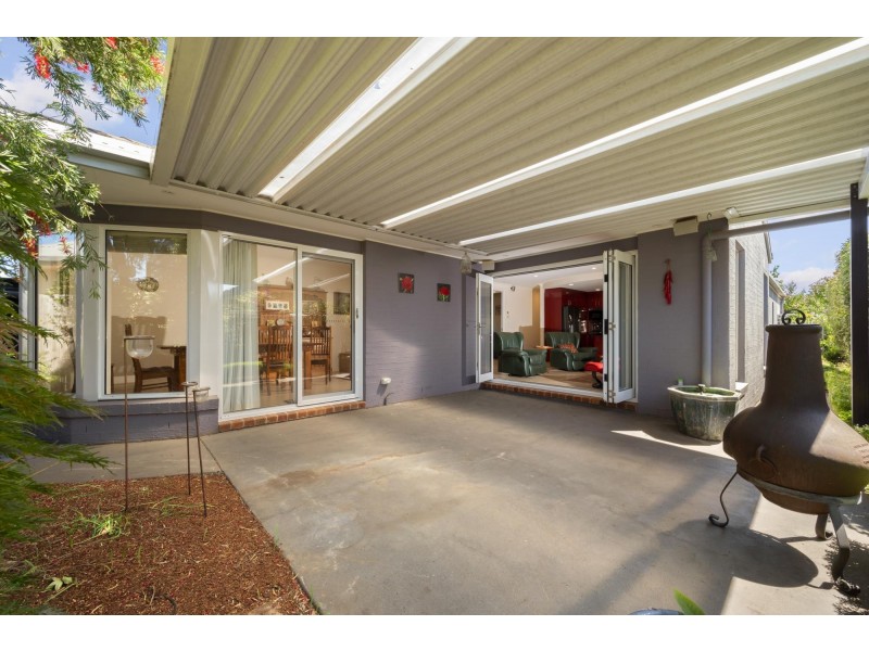 9 Flos Greig Street, Watson ACT 2602