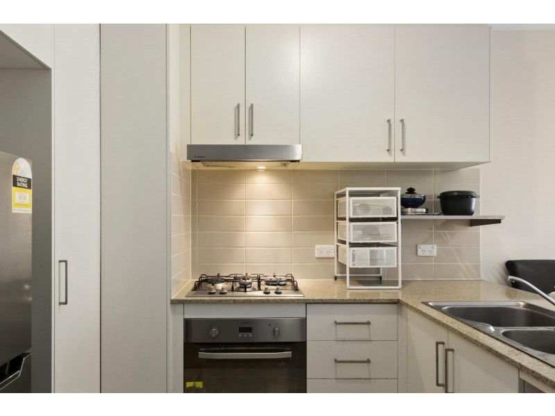 24/20 Clare Burton Crescent, Franklin ACT 2913