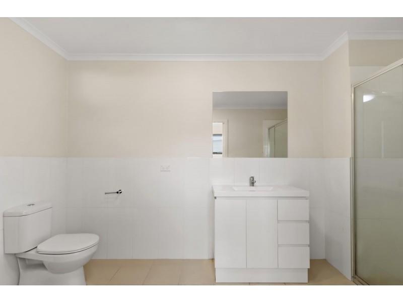 24/20 Clare Burton Crescent, Franklin ACT 2913