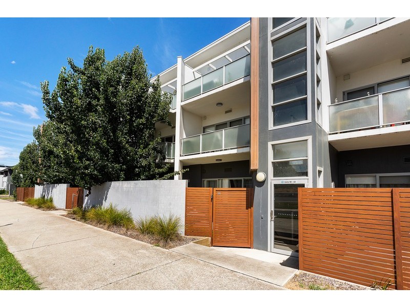 60/41 Clare Burton Crescent, Franklin ACT 2913
