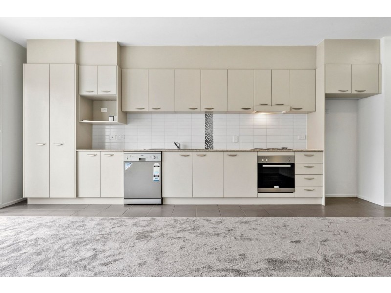 82/329 Flemington Road, Franklin ACT 2913