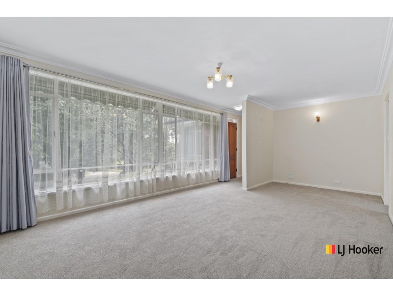 15 Bamford Street, Hughes ACT 2605