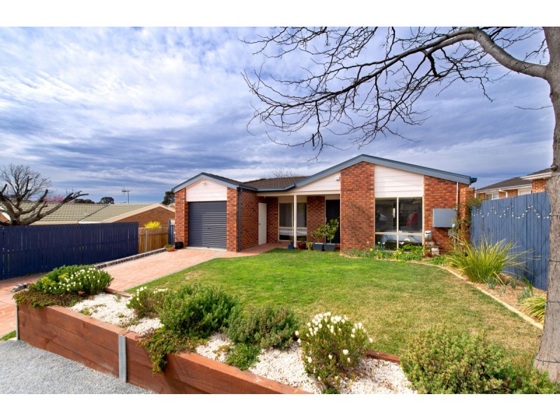 4 Miago Court, Ngunnawal ACT 2913