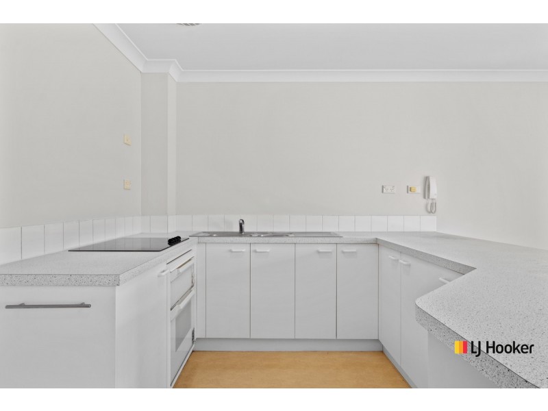 66/53 McMillan Crescent, Griffith ACT 2603