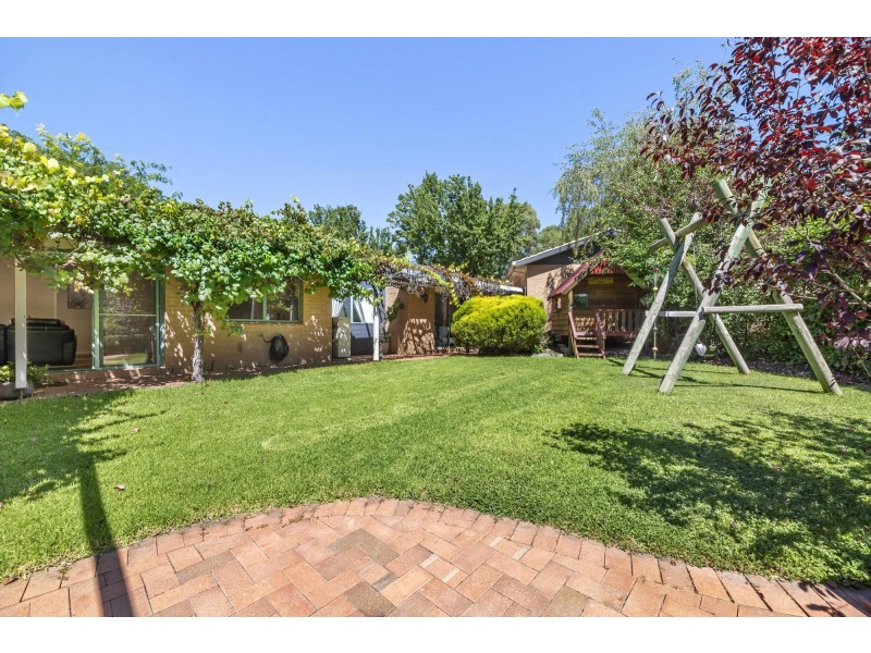 12 Dyurra Gardens, Ngunnawal ACT 2913