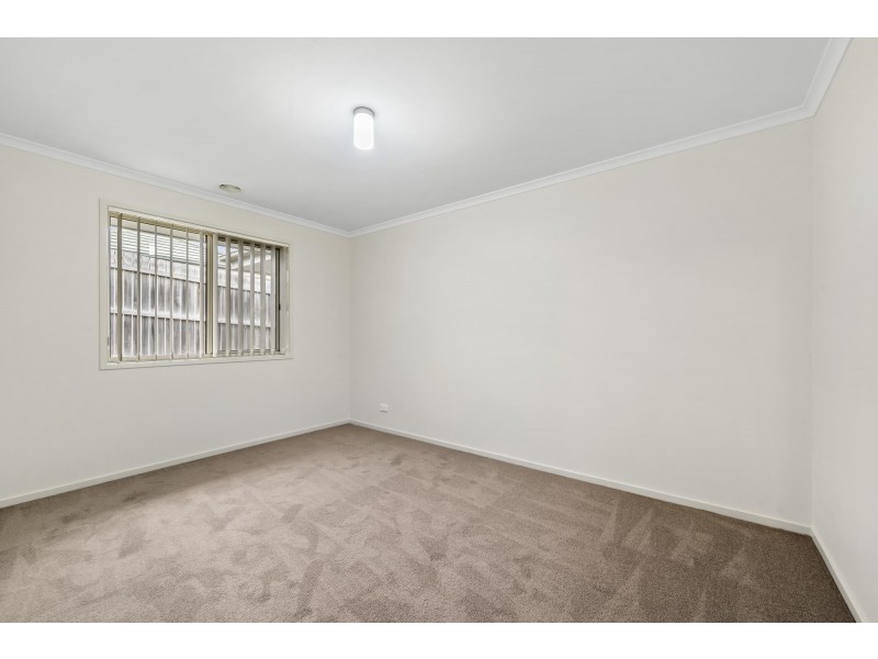 132 Nullarbor Avenue, Harrison ACT 2914