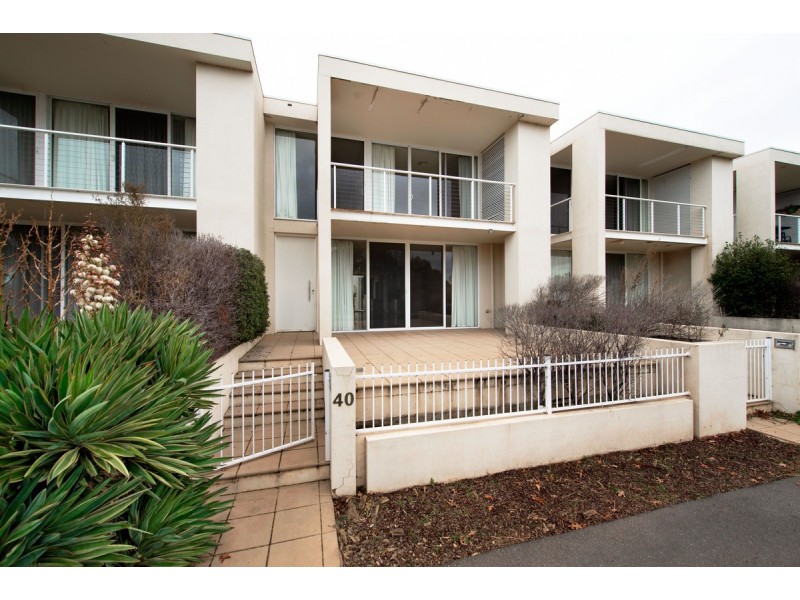 40 Phyllis Ashton Street, Gungahlin ACT 2912