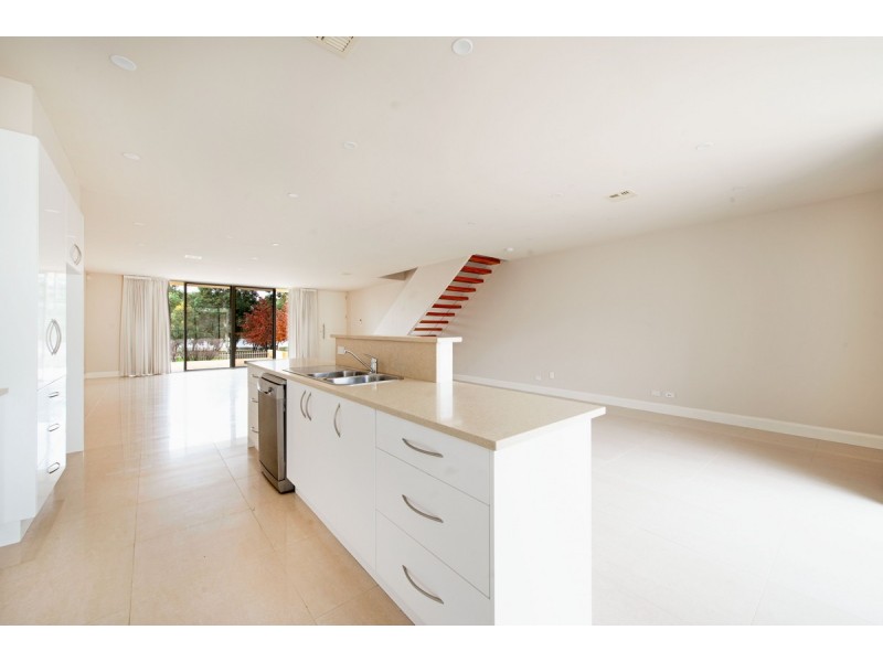 40 Phyllis Ashton Street, Gungahlin ACT 2912