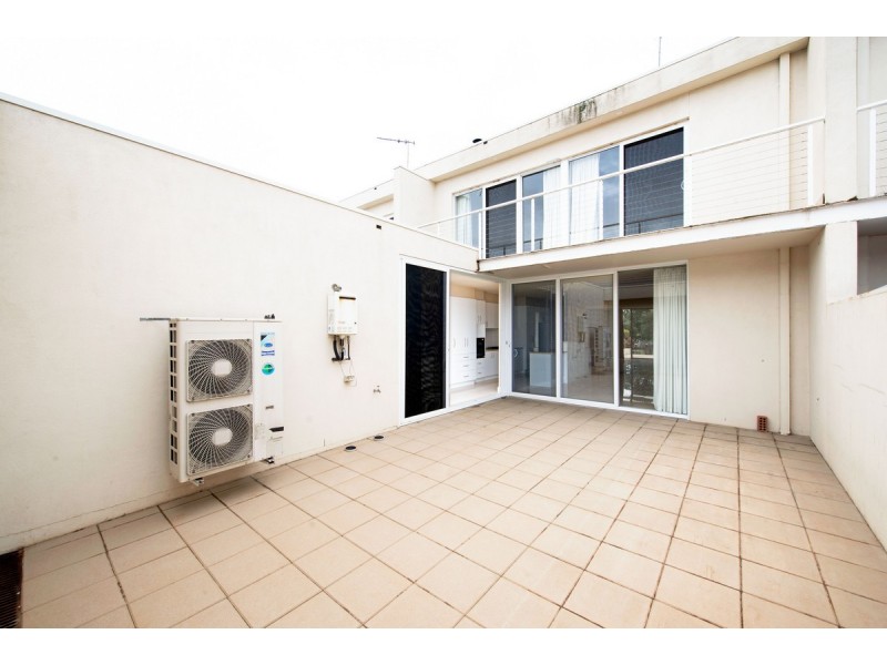 40 Phyllis Ashton Street, Gungahlin ACT 2912