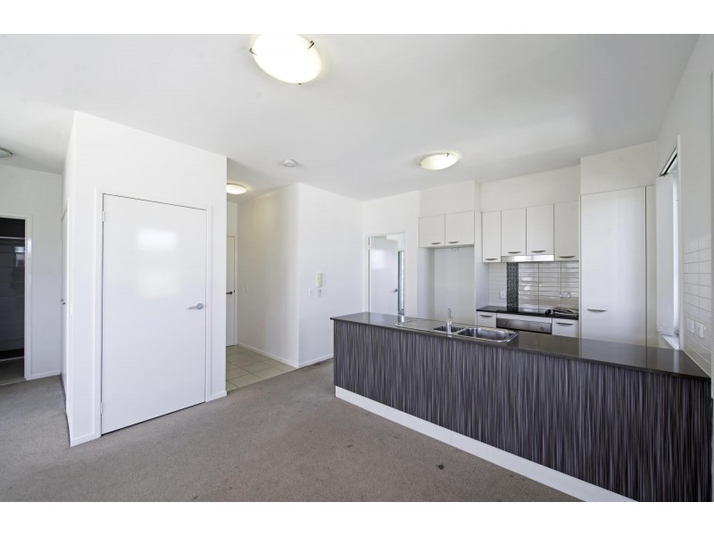 74/329 Flemington Road, Franklin ACT 2913
