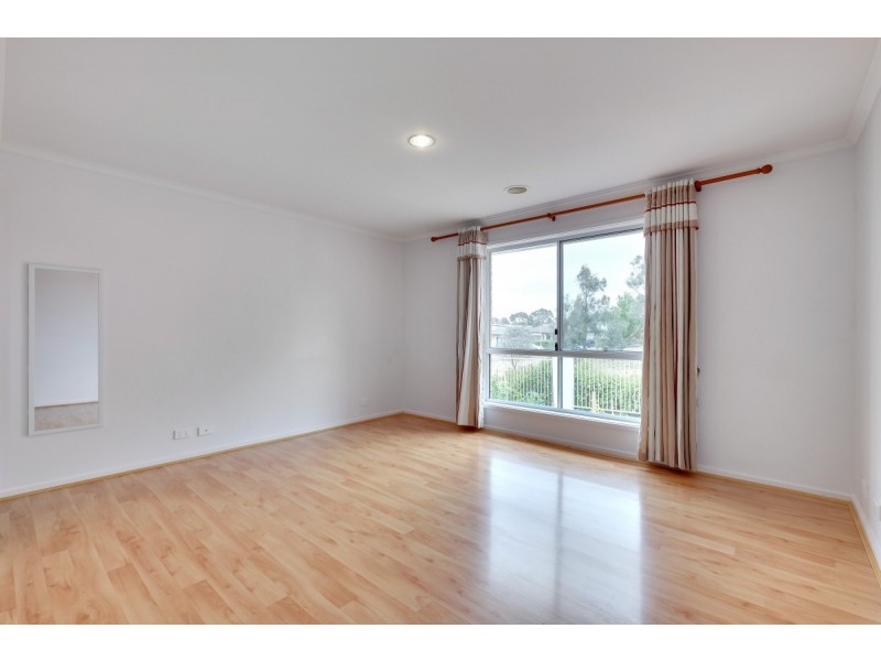 9 Eve Langley Street, Franklin ACT 2913
