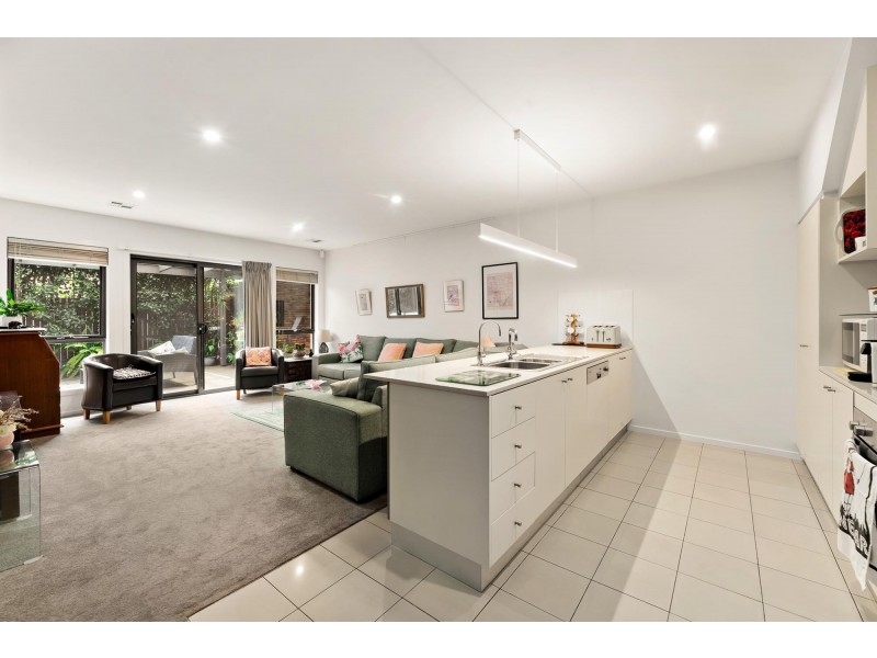 106/215 Aspinall Street, Watson ACT 2602