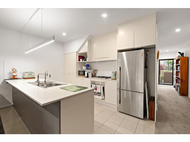 106/215 Aspinall Street, Watson ACT 2602