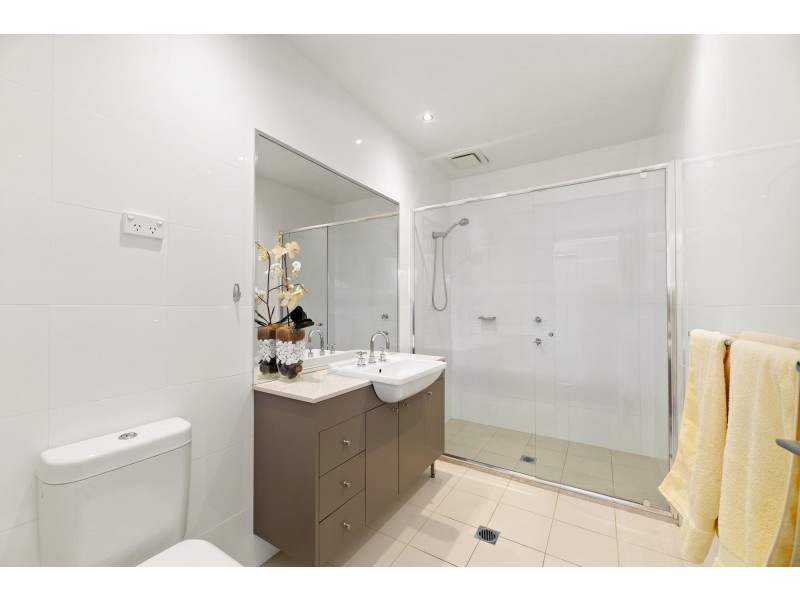 106/215 Aspinall Street, Watson ACT 2602