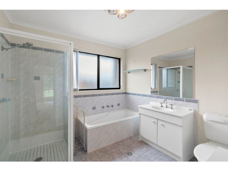 5/60 Paul Coe Crescent, Ngunnawal ACT 2913