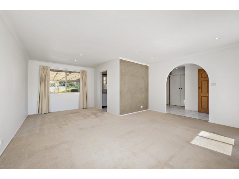 12 Hare Place, Bonython ACT 2905