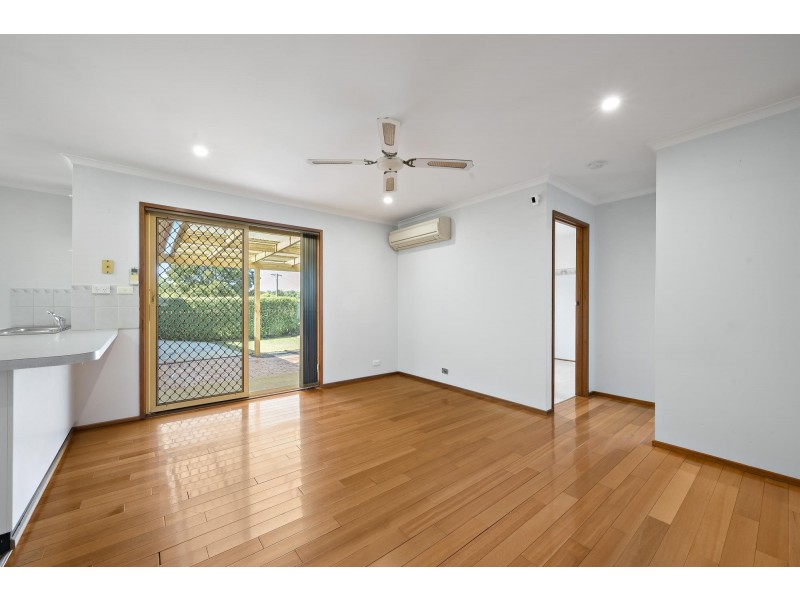 12 Hare Place, Bonython ACT 2905