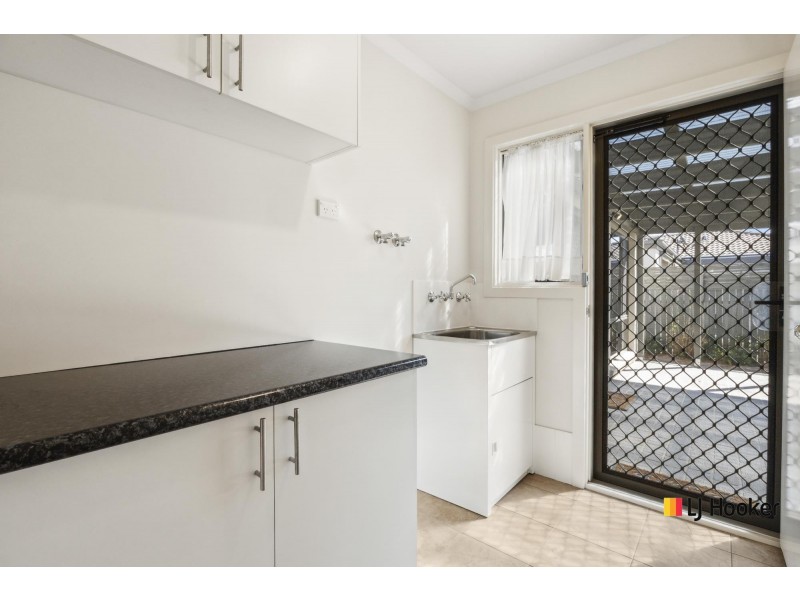 6/136 Kerrigan Street, Dunlop ACT 2615