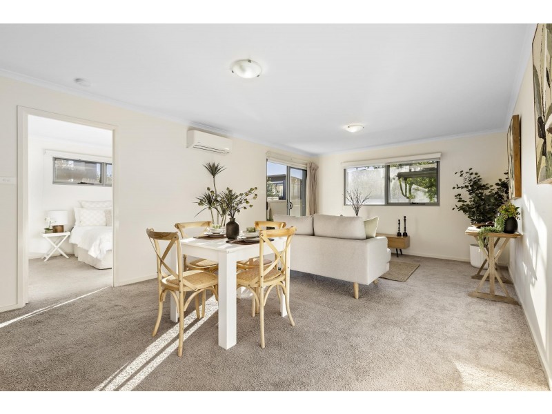 74/75 Elizabeth Jolley Crescent, Franklin ACT 2913