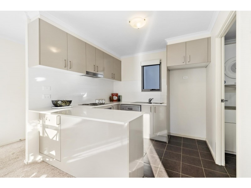74/75 Elizabeth Jolley Crescent, Franklin ACT 2913