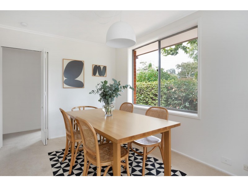 9 Lachlan Street, Macquarie ACT 2614