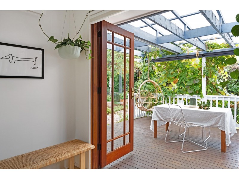 9 Lachlan Street, Macquarie ACT 2614