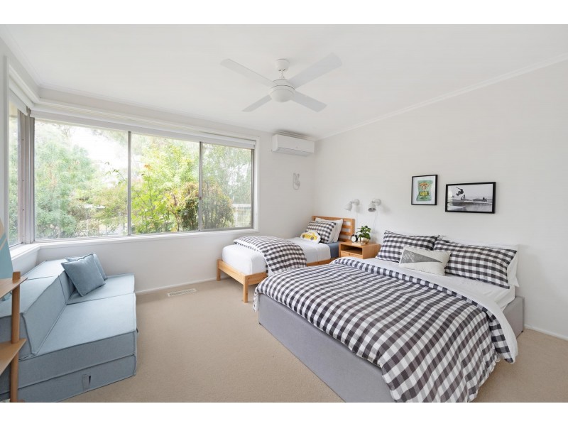 9 Lachlan Street, Macquarie ACT 2614