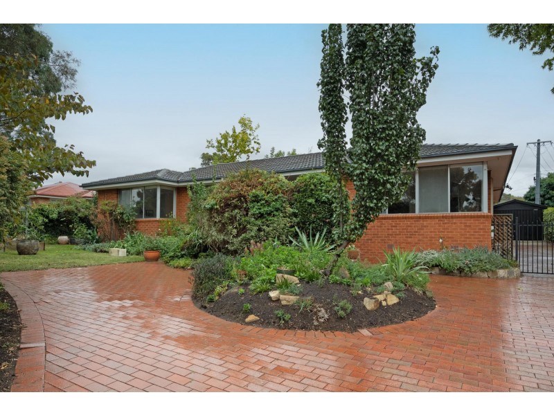 9 Lachlan Street, Macquarie ACT 2614