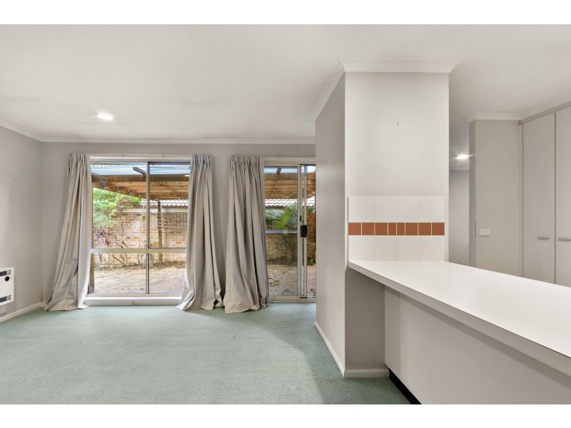 13 Flora Place, Palmerston ACT 2913
