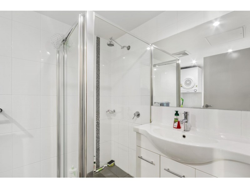 104/104 Henry Kendall Street, Franklin ACT 2913