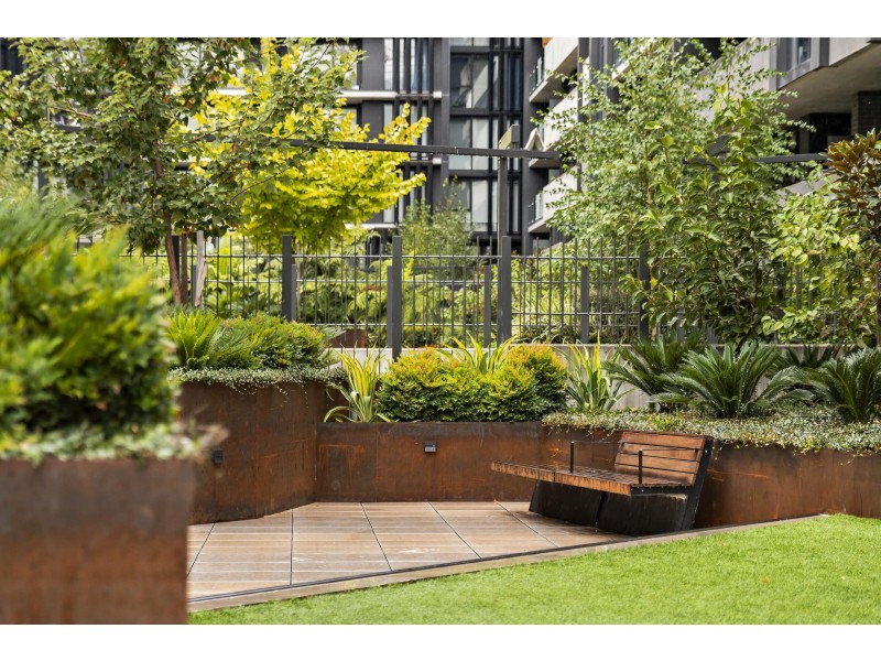 G03/258 Northbourne Avenue, Dickson ACT 2602