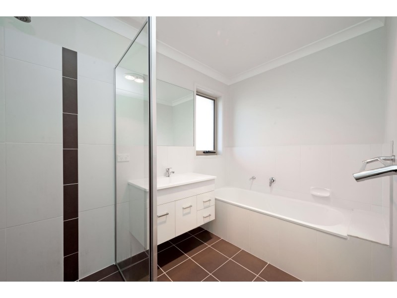 11 Dunk Street, Casey ACT 2913