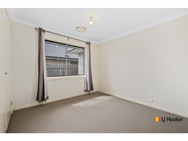 79 Donald Horne Circuit, Franklin ACT 2913