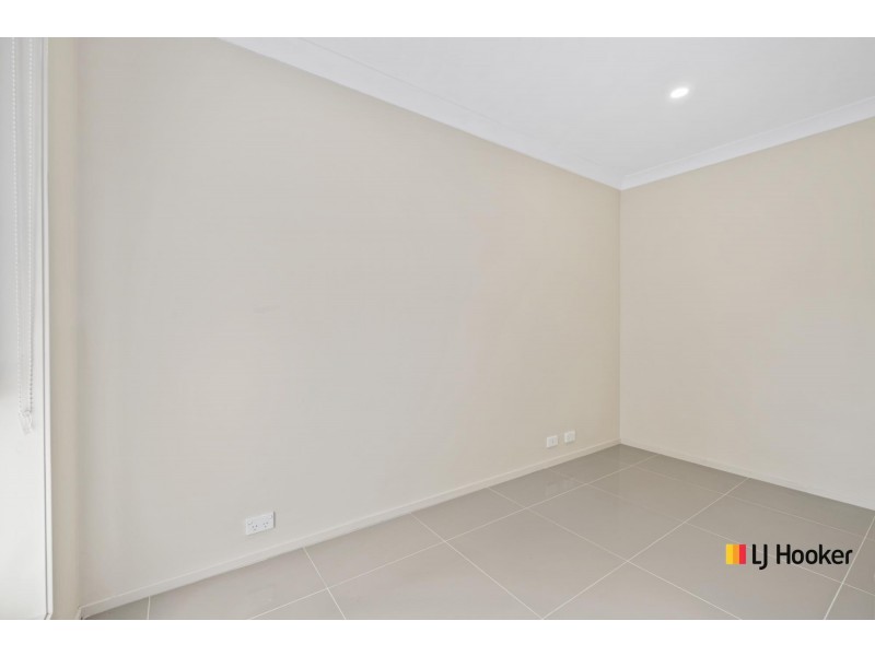 79 Donald Horne Circuit, Franklin ACT 2913
