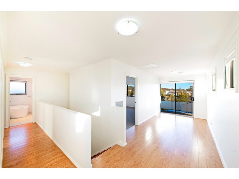 1/30 Tom Nicholas Crescent, Forde ACT 2914