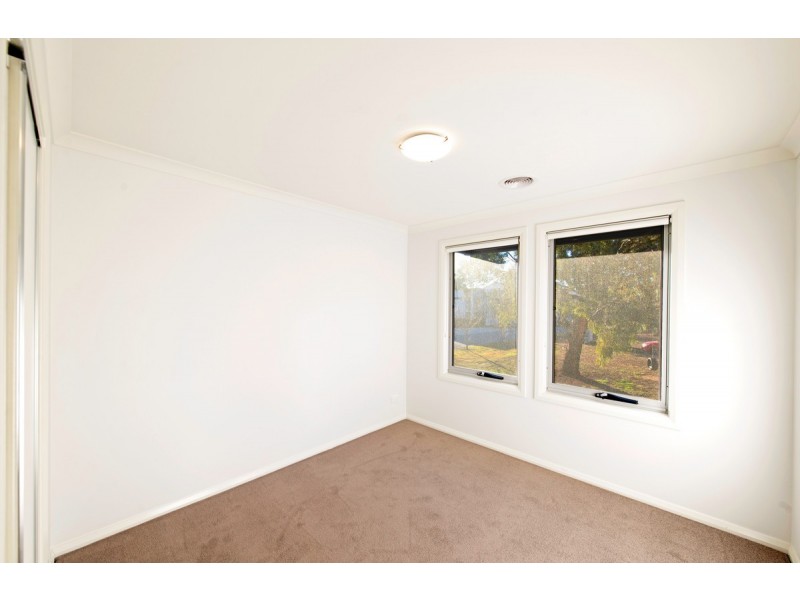 1/30 Tom Nicholas Crescent, Forde ACT 2914