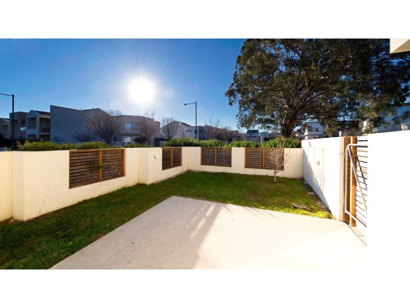 1/30 Tom Nicholas Crescent, Forde ACT 2914