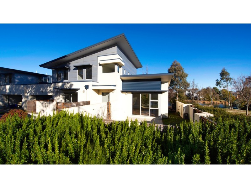 1/30 Tom Nicholas Crescent, Forde ACT 2914