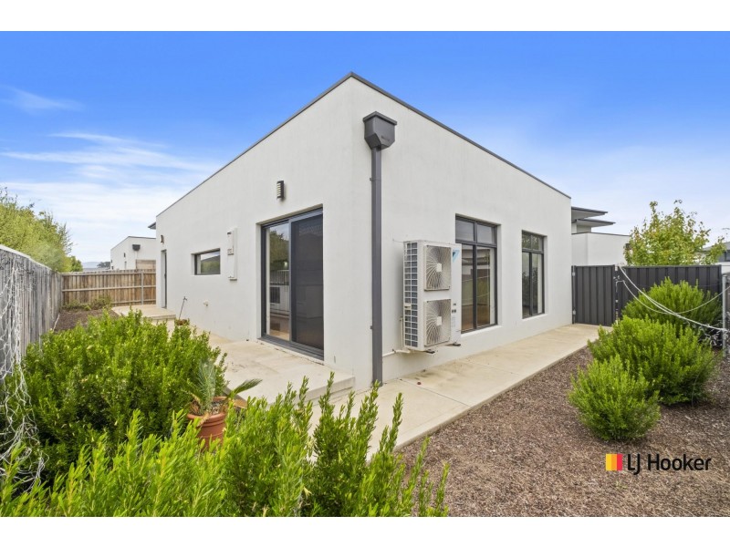 6/97 Lionel Rose Street, Holt ACT 2615