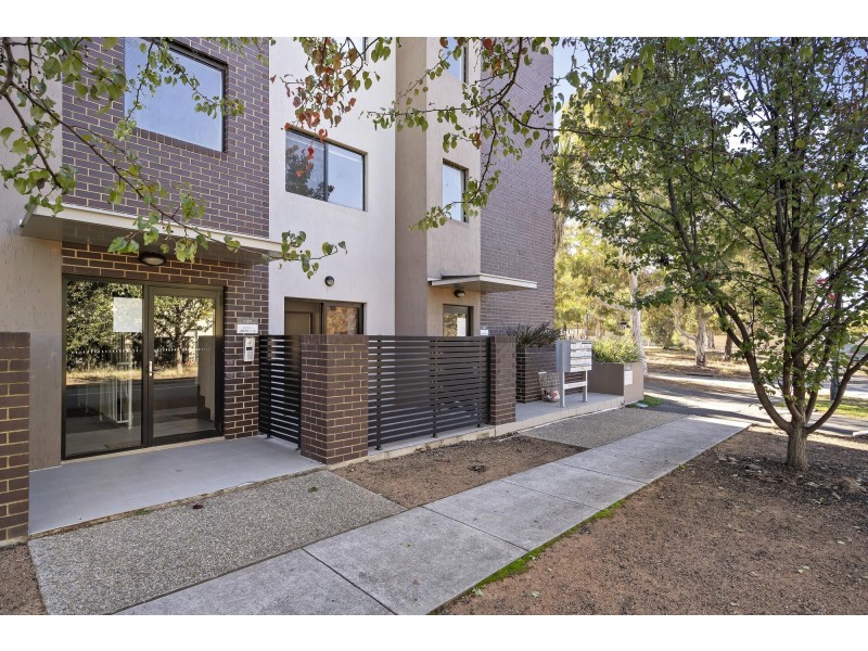 8/52 Swain Street, Gungahlin ACT 2912