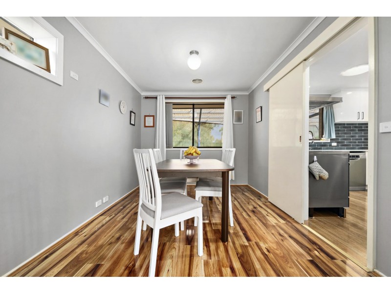 6 Mudie Place, Charnwood ACT 2615