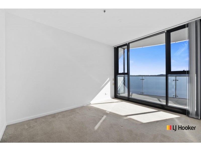 166/1 Anthony Rolfe Avenue, Gungahlin ACT 2912