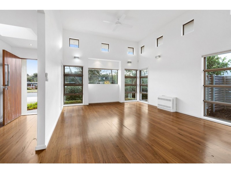 12 Barratta Street, Crace ACT 2911