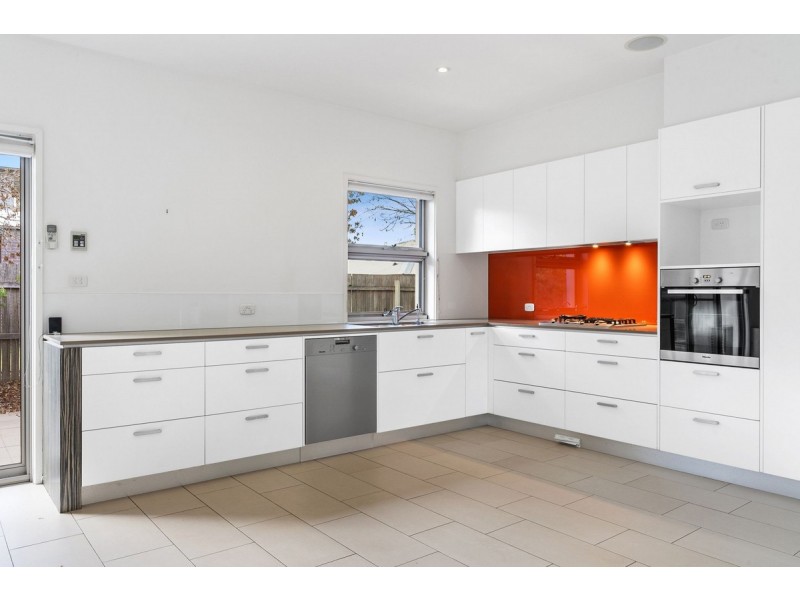 12 Barratta Street, Crace ACT 2911