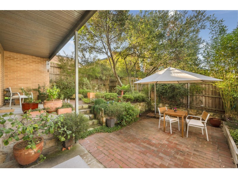 13/16 Ray Ellis Crescent, Forde ACT 2914