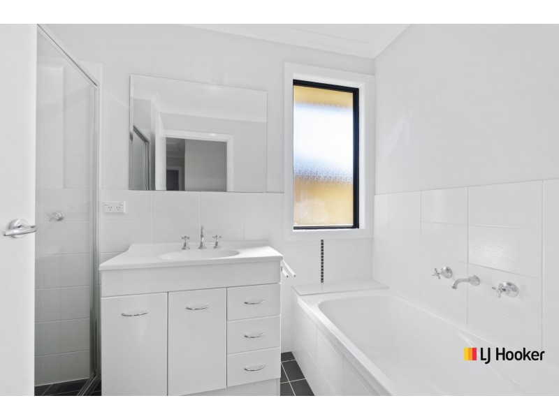 80 Mary Gillespie Avenue, Gungahlin ACT 2912