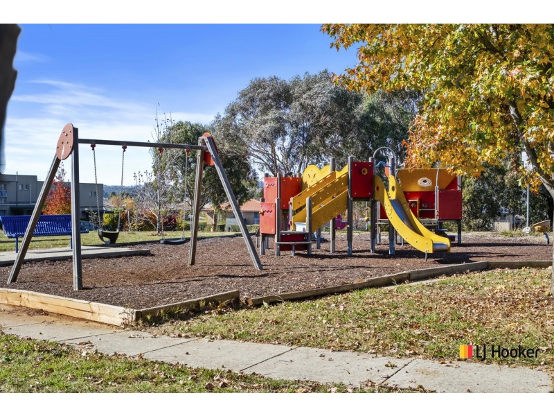 80 Mary Gillespie Avenue, Gungahlin ACT 2912