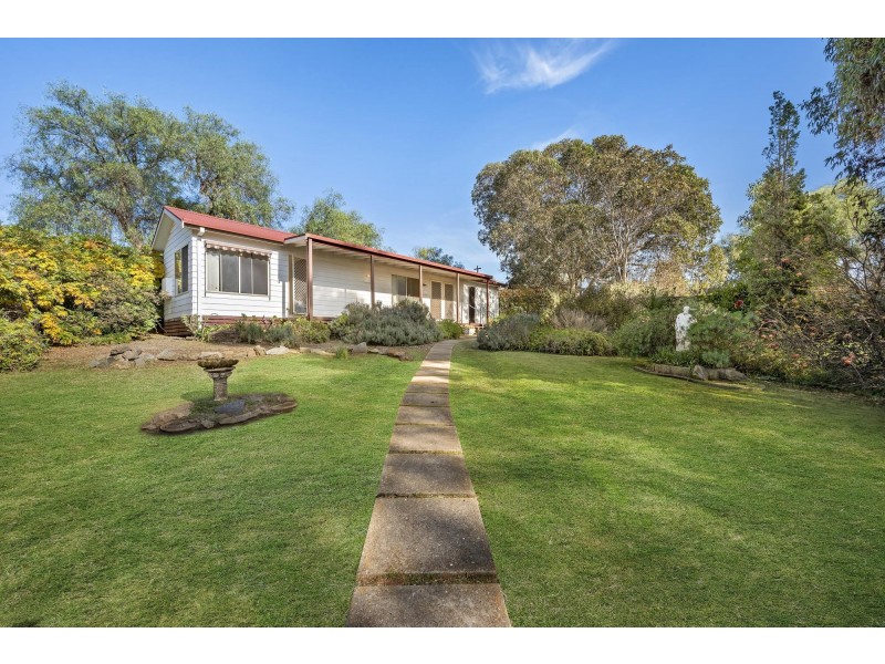 15 High Street, Galong NSW 2585